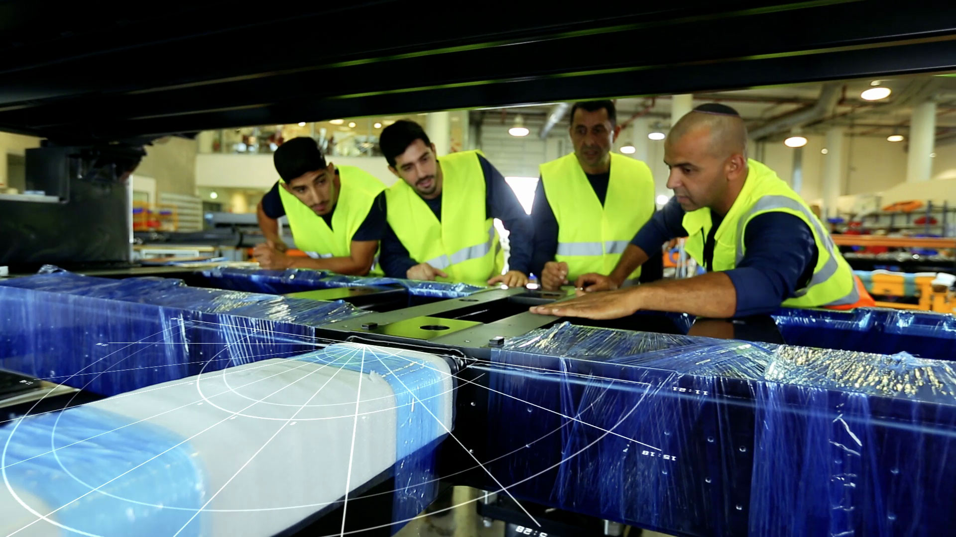 גלובוס, אחסנה ולוגיסטיקה, פּוֹעֵל