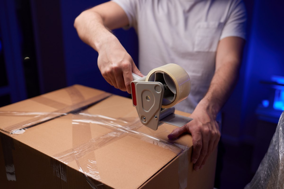 שילוח חפצים אישיים